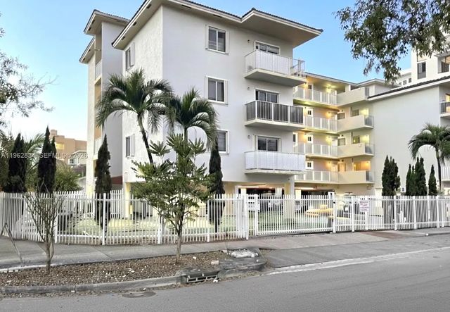 134 Sw 7th Avenue #404, Miami