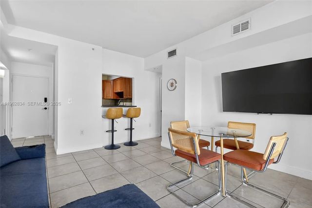 5 of 31 - 134 Sw 7th Avenue #404, Miami, FL