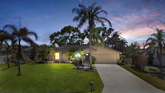 Photo of Listing #R11165174