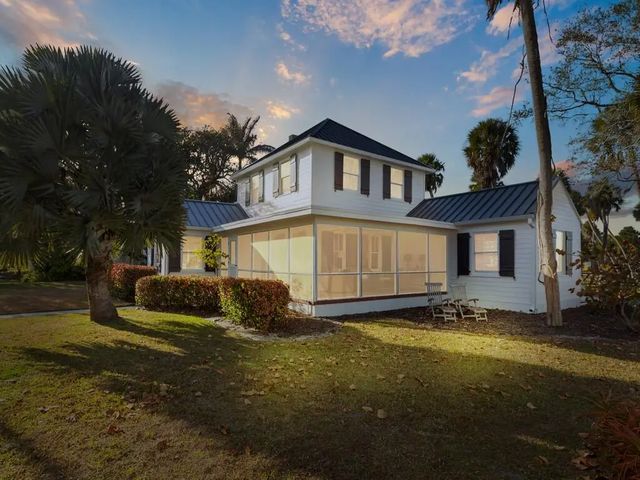 3 of 74 - 3001 N N Indian River Drive Drive, Fort Pierce, FL