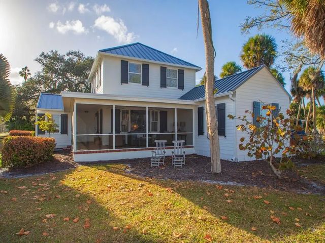 5 of 74 - 3001 N N Indian River Drive Drive, Fort Pierce, FL
