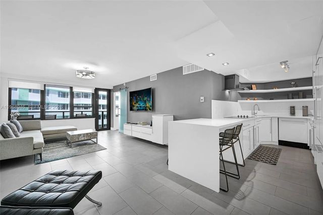 4 of 44 - 5225 Collins Avenue #714, Miami Beach, FL
