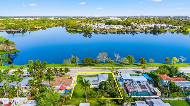 5160 Lake Osborne Drive, Lake Worth