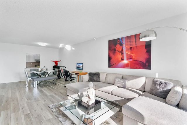 2 of 32 - 19380 Collins Avenue #523, Sunny Isles Beach, FL