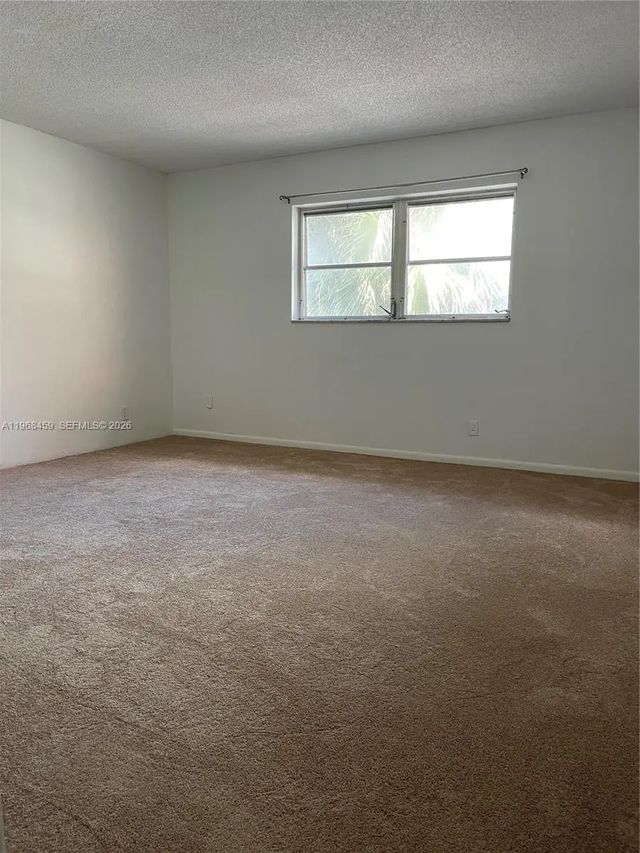 4 of 9 - 2251 Nw 48th Terrace #215, Lauderhill, FL