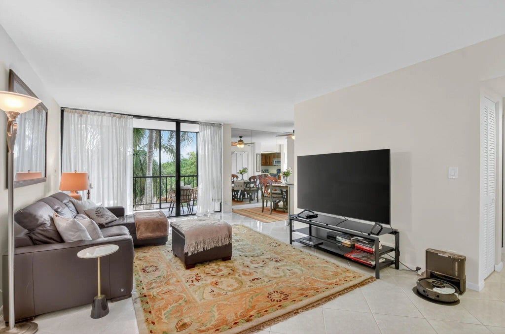 6805 Willow Wood Drive #5042, Boca Raton