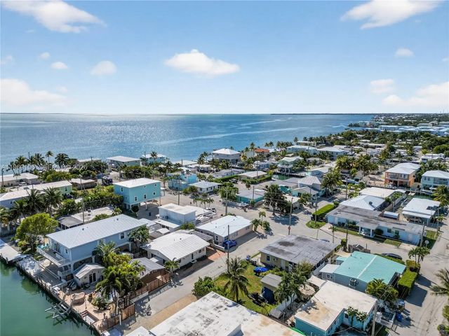 2 of 30 - 11405 3rd Avenue #ocean, Marathon, FL