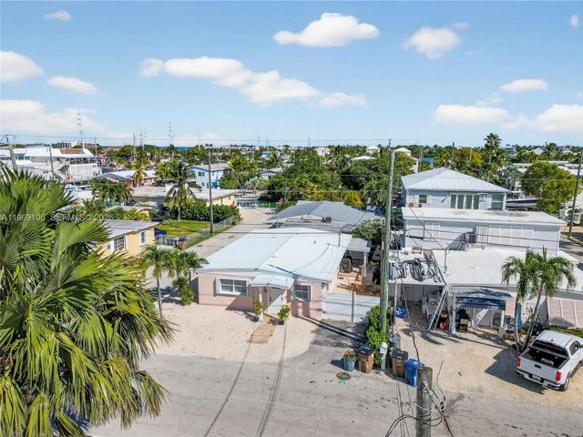 4 of 30 - 11405 3rd Avenue #ocean, Marathon, FL