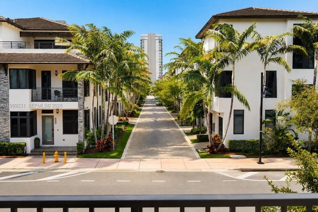 4745 Nw 84th Court #14, Doral