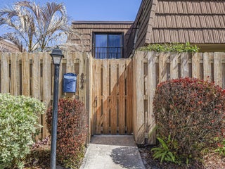 Photo of Listing #R11165405