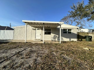 Photo of Listing #R11165427