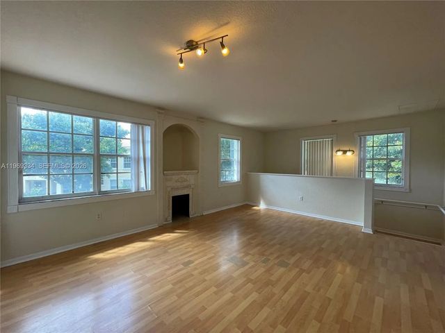 5 of 24 - 2305 Belmont Lane #2305, North Lauderdale, FL