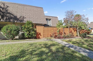 Photo of Listing #R11165450