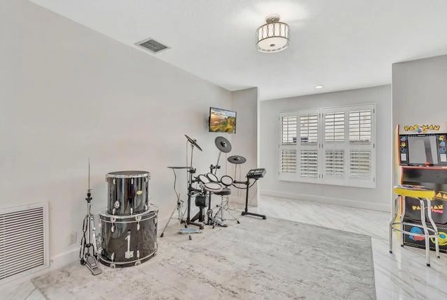 3 of 14 - 1280 Nw 114th Avenue, Coral Springs, FL