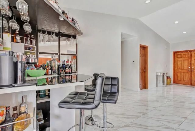 5 of 14 - 1280 Nw 114th Avenue, Coral Springs, FL