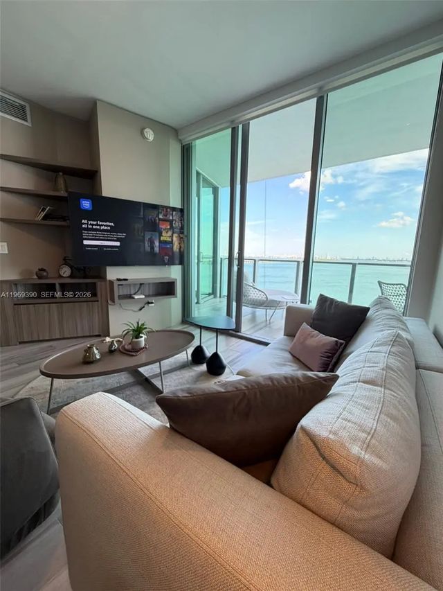 5 of 100 - 2900 Ne 7th Avenue #1205, Miami, FL