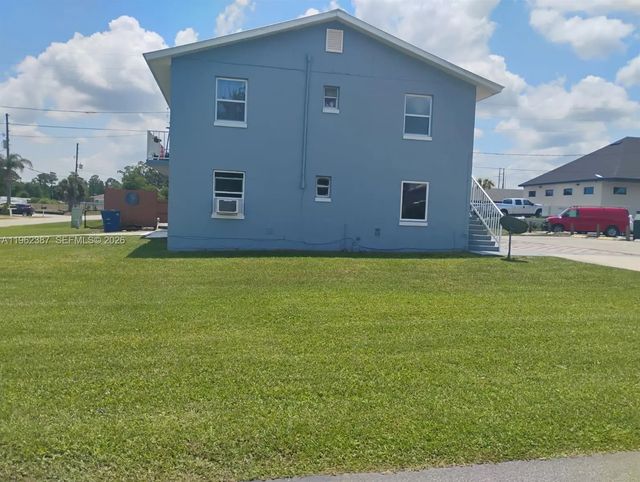 2 of 20 - 4131 Commercial Drive, Sebring, FL