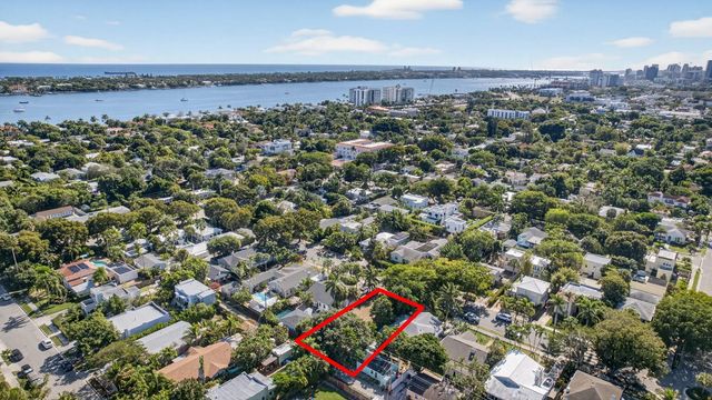 5 of 10 - 427 32nd Street, West Palm Beach, FL