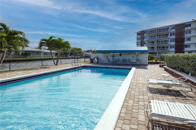 5 of 29 - 1700 Ne 105th Street #512, Miami Shores, FL