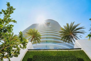 Photo of Listing #R11165519