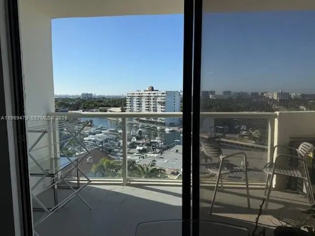 13499 Biscayne Boulevard #902, North Miami
