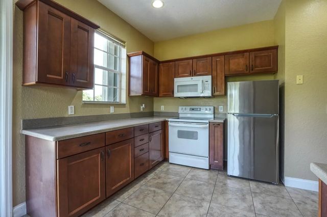 5 of 23 - 1550 C Road, Loxahatchee Groves, FL