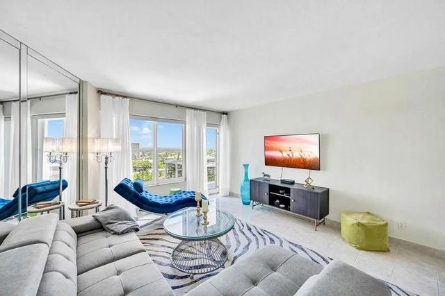 2 of 38 - 3700 Galt Ocean Drive #1114, Fort Lauderdale, FL
