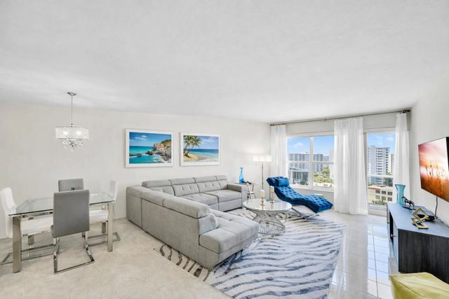 5 of 38 - 3700 Galt Ocean Drive #1114, Fort Lauderdale, FL