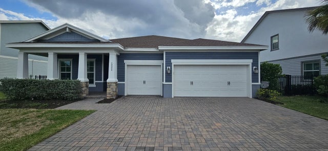 Photo of Listing #F10554180