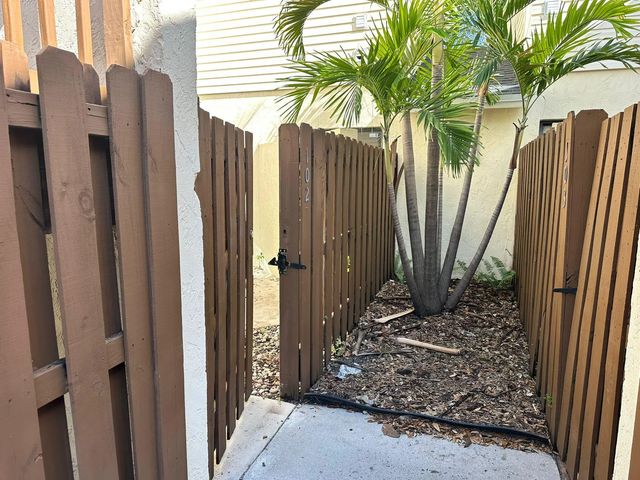 2 of 38 - 637 Executive Center Drive #n102, West Palm Beach, FL