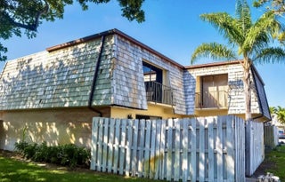 Photo of Listing #R11165540