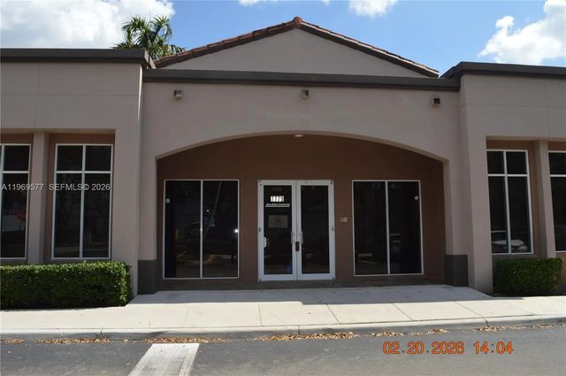 7779 Nw 146th Street #ed-7 & 8, Miami Lakes