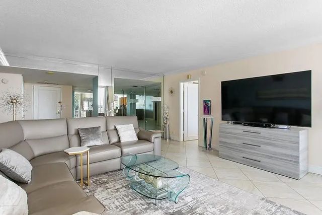 3 of 46 - 1010 S Ocean Boulevard #602, Pompano Beach, FL