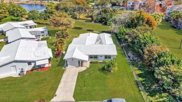 700 Canal Way, Boynton Beach