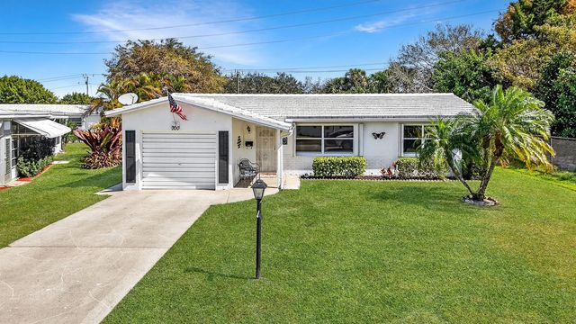 2 of 25 - 700 Canal Way, Boynton Beach, FL