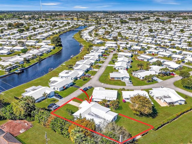 3 of 25 - 700 Canal Way, Boynton Beach, FL