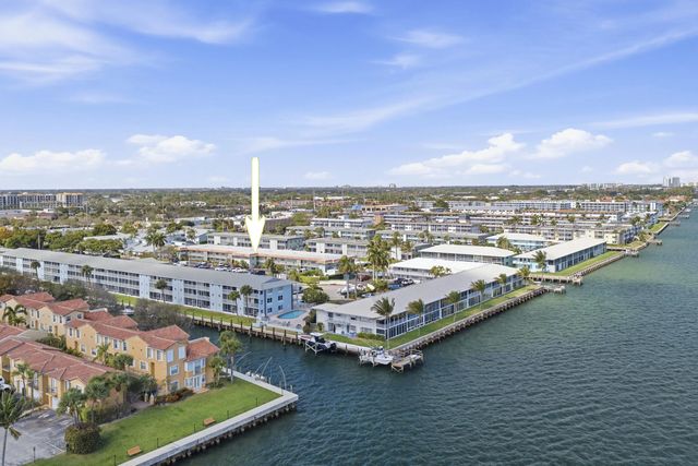 2 of 23 - 117 Lehane Terrace #205, North Palm Beach, FL