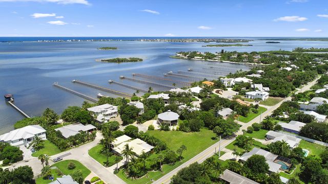 4 of 16 - 18 Cranes Nest, Sewalls Point, FL