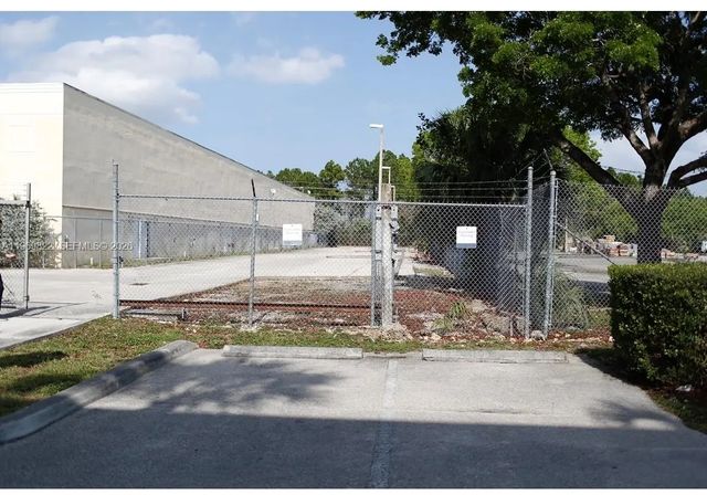 12605 Sw 134th Court, Miami