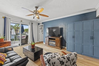 Photo of Listing #R11165719