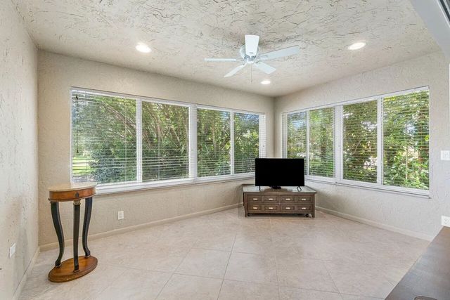 3 of 34 - 22 Westgate Lane #22h, Boynton Beach, FL
