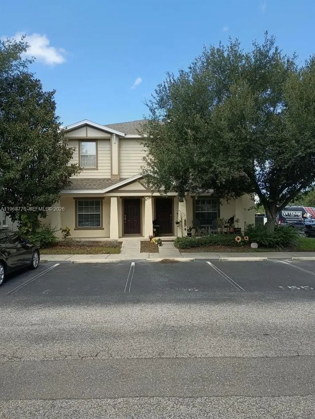 4717 Chatterton Way, Riverview