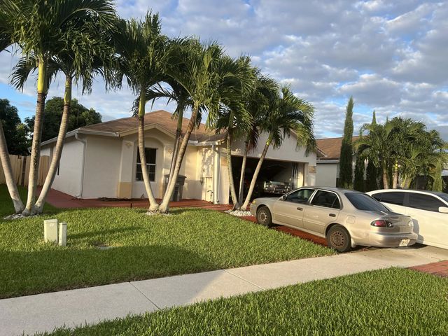 4 of 4 - 5973 Azalea Circle, West Palm Beach, FL