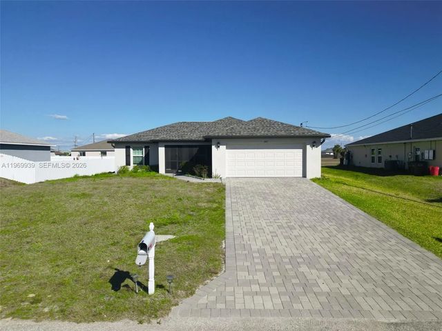 2507 Nw 8th Place, 