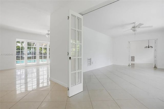 4 of 36 - 14721 Sw 67th Avenue, Coral Gables, FL