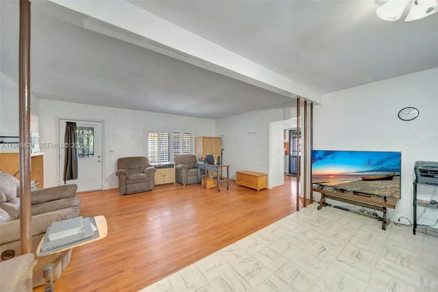 4 of 47 - 890 Ne 138th Street, North Miami, FL
