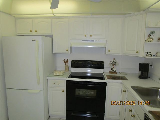 2 of 23 - 9350 Sunrise Lakes Boulevard #103, Sunrise, FL