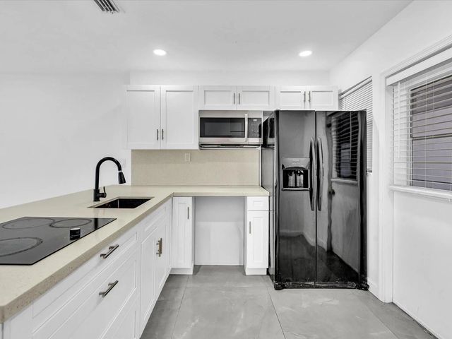 3 of 47 - 2451 Sw 82nd Avenue #108, Davie, FL