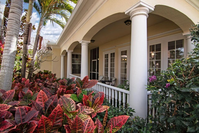 Photo of Listing #R11165814