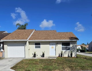 Photo of Listing #R11165836